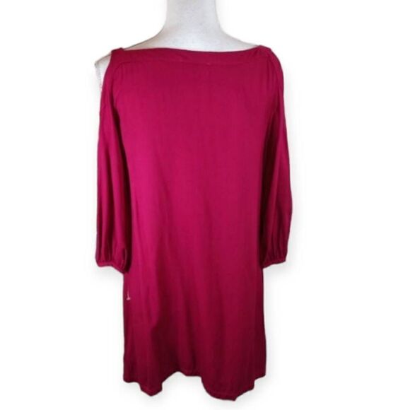 FOREVER 21 FUCHSIA COLD SHOULDER DRESS SZ.S EUC. - Picture 2 of 4